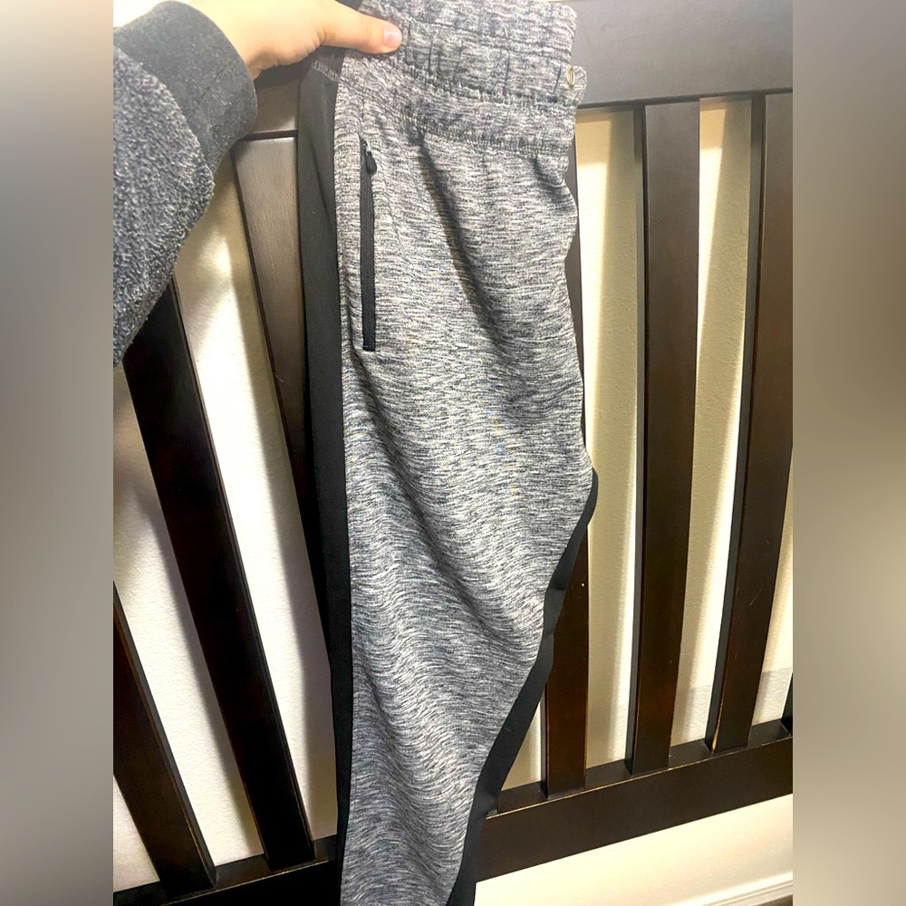 Men’s joggers
